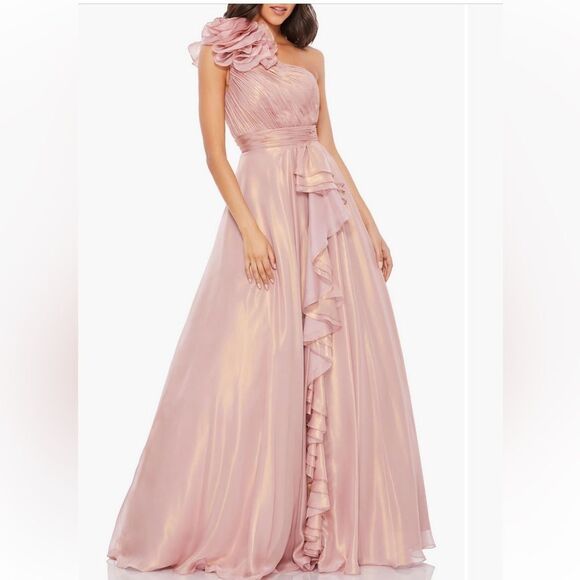 Mac Duggal Iridescent One Shoulder Rosette Ball Gown NWT - Picture 1 of 8